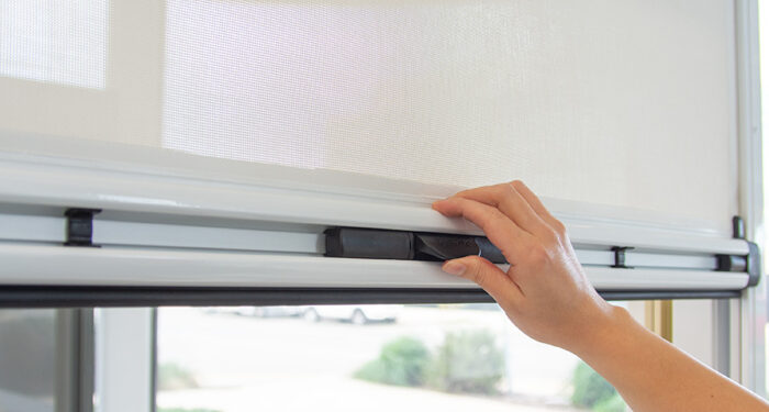Ziptrak® Blinds Manual Operation